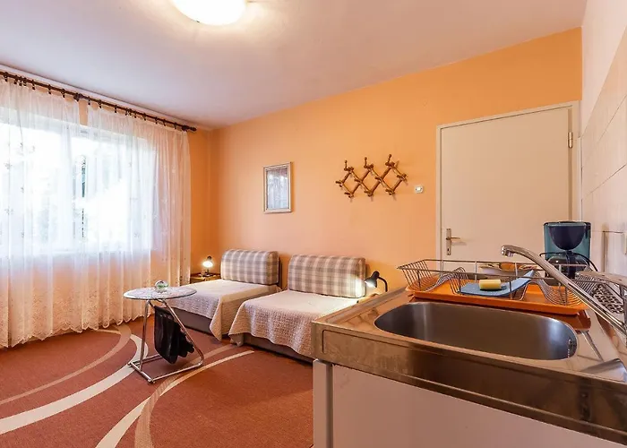 Irena * ポレッチ