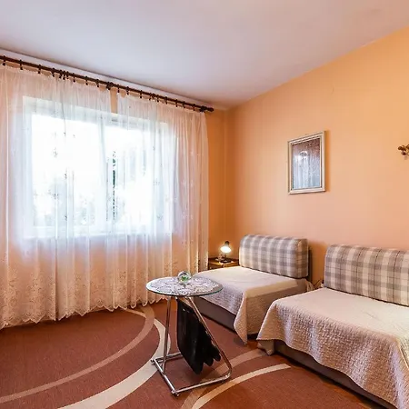 Irena Apartment Porec